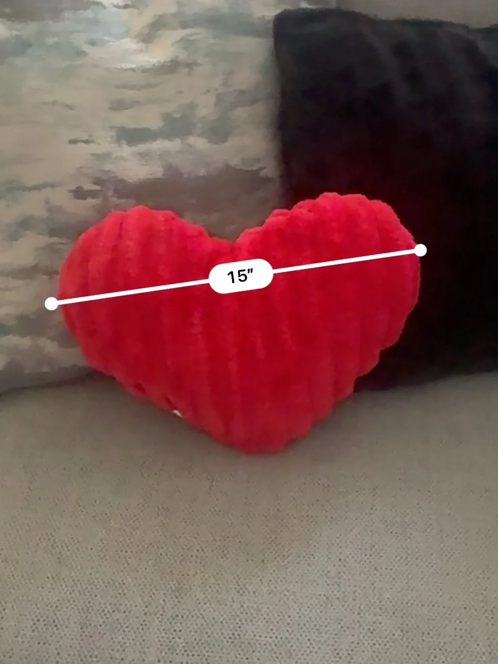 Red Plush Heart Throw Pillow Ribbed Soft Valentine Decor 15” EUC